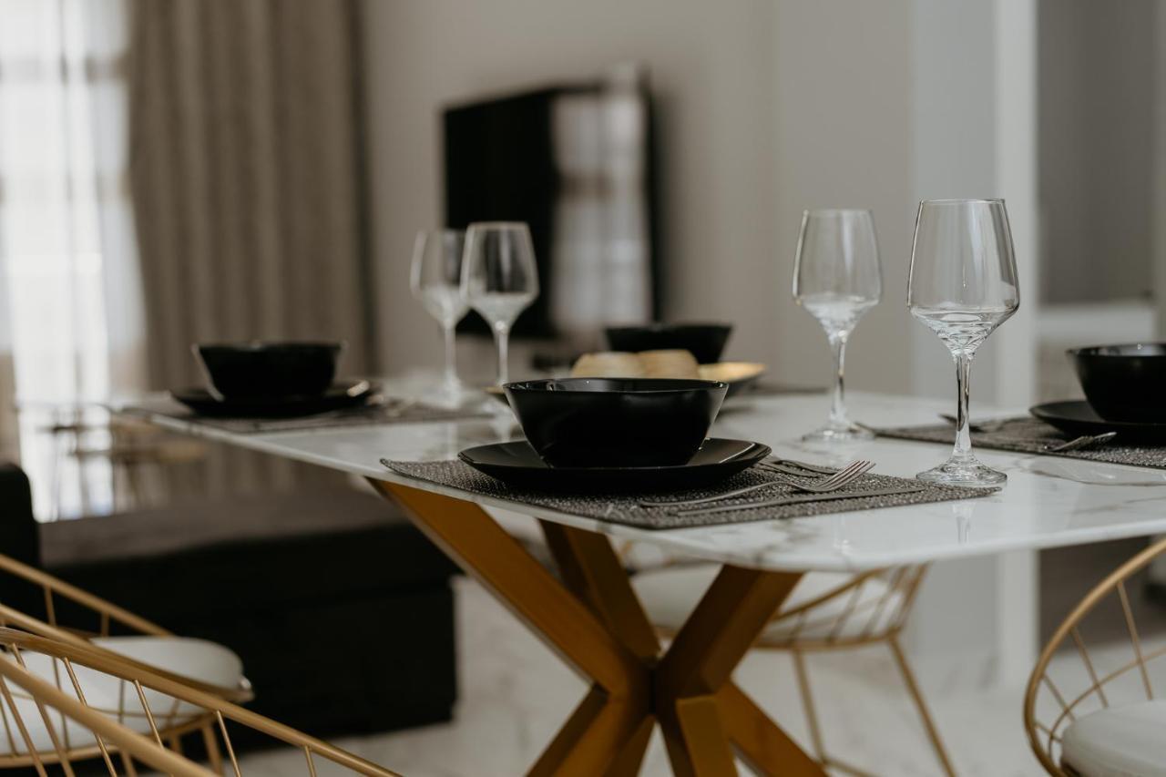Db Premium Stay Apartments #Two Bedroom Thessaloníki Ngoại thất bức ảnh