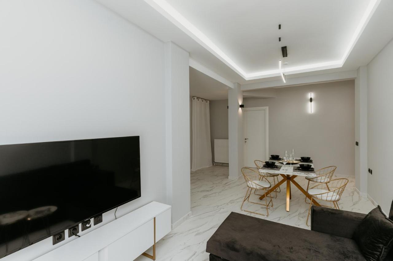 Db Premium Stay Apartments #Two Bedroom Thessaloníki Ngoại thất bức ảnh